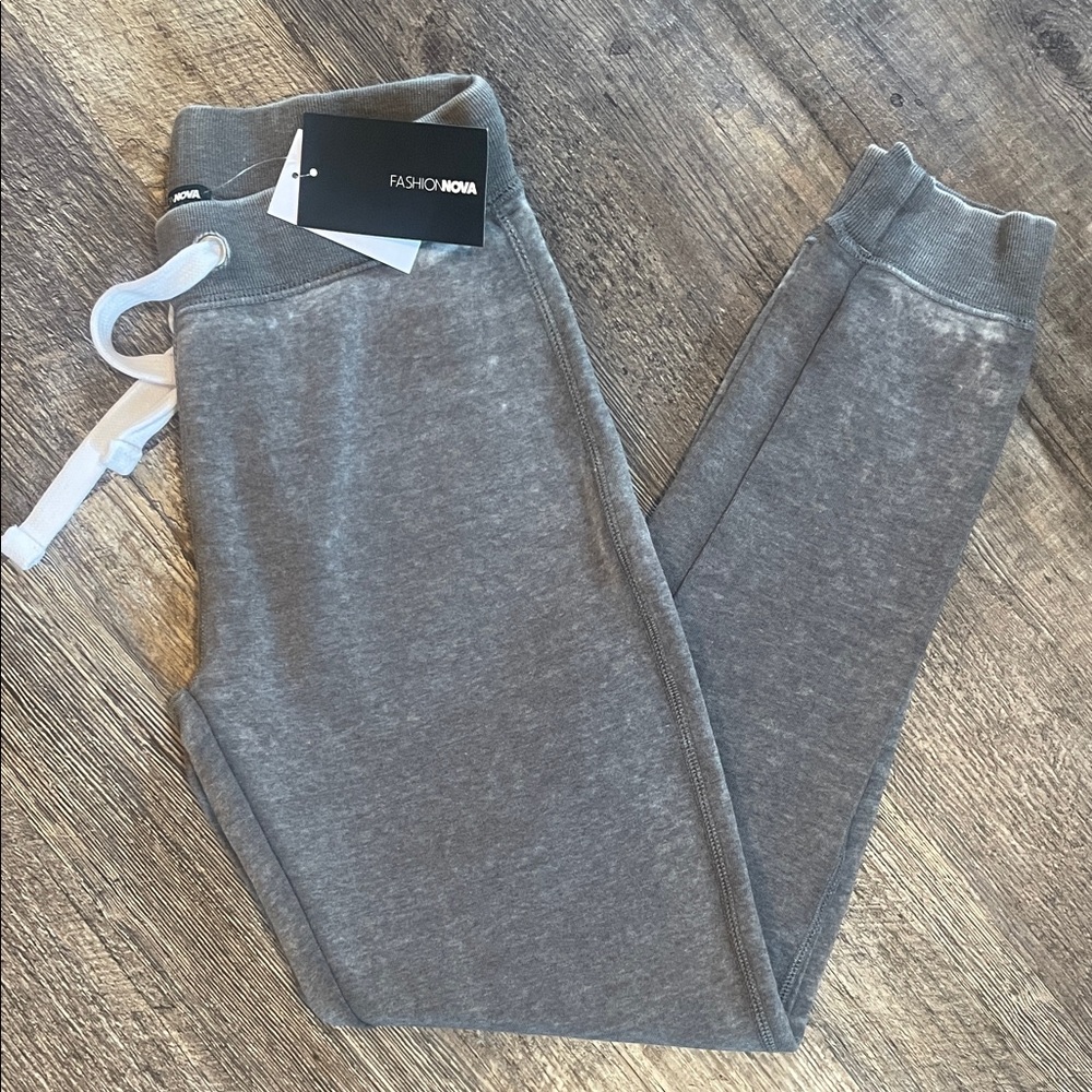 Fashion Nova Women’s Gray Joggers